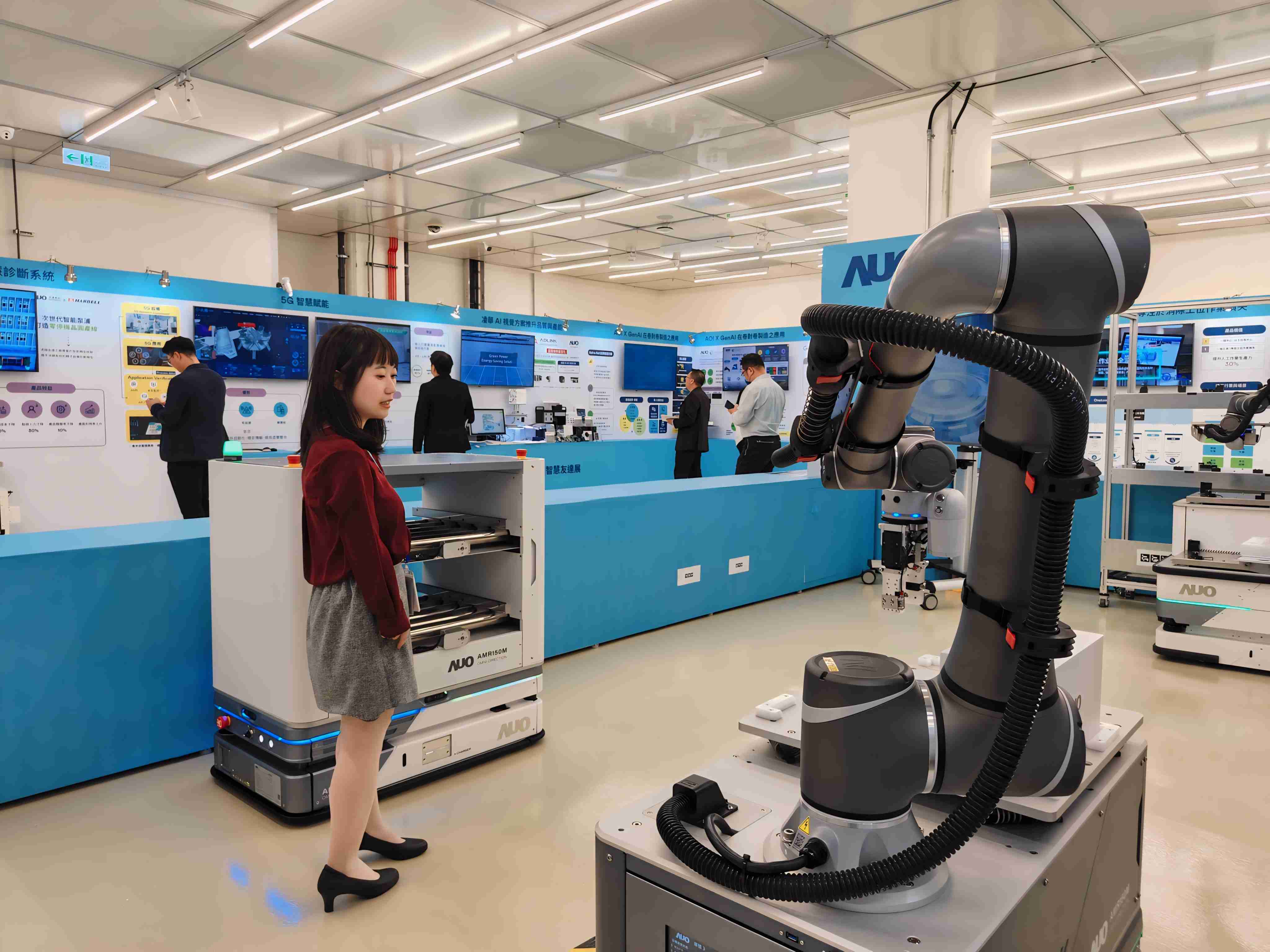 2024智能尊龙集团展邀集生态圈伙伴共同参展，，从数字应用、、净零减碳到能源发展，，，，创造全方位永续商机，，，，携手生态圈伙伴迈向永续未来